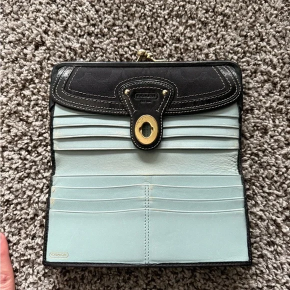 Coach legacy kisslock turnlock wallet 65th anniversary edition - Picture 13 of 16